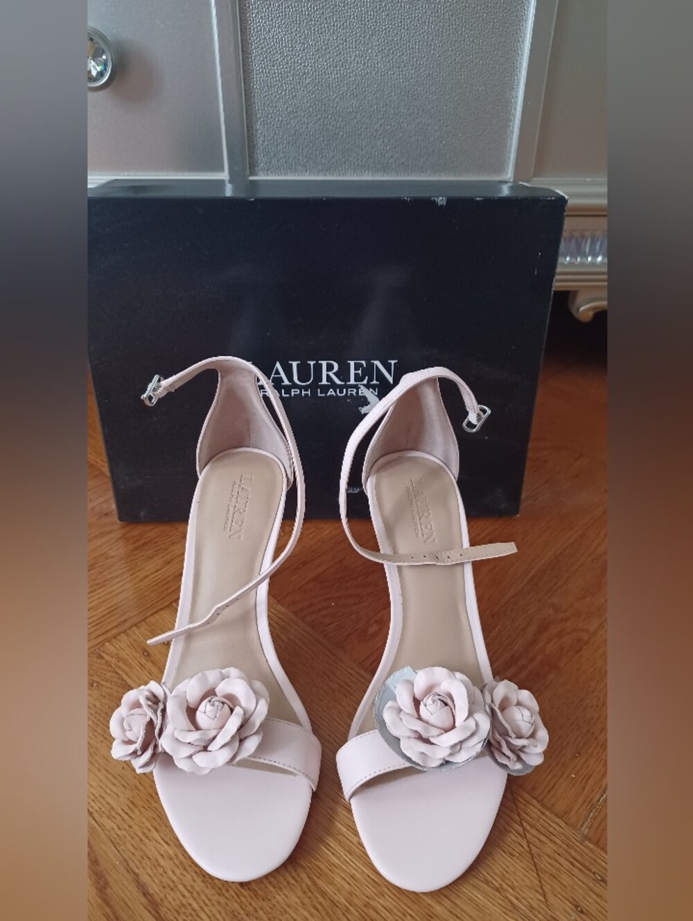 LAUREN RALPH LAUREN ALLIE FLOWER SANDAL IN PINK